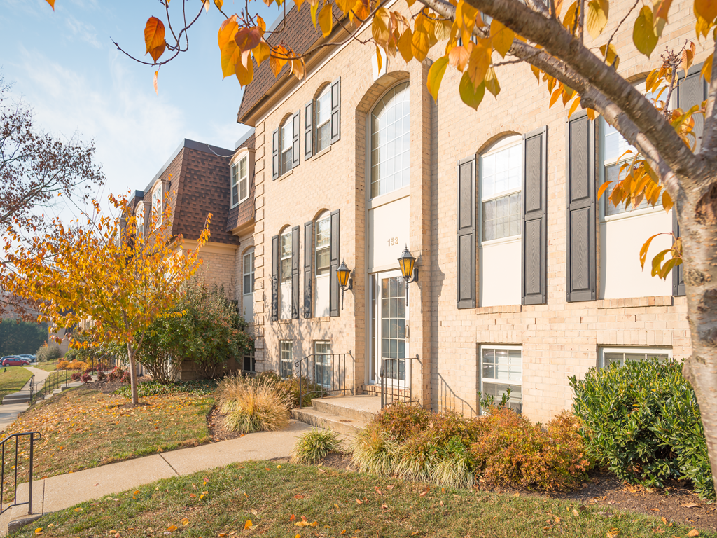 Photo Gallery | Versailles Apartments